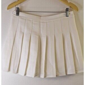 Women's Sz XL White Pleated Mini Skirt with Shorts Pickeball Tennis Active Wear